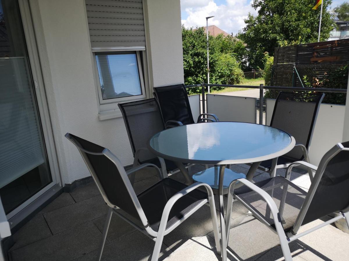 Familienfreundliche Ferienwohnung Mit Wohlfuehlbalkon Und Kostenlosem Parkplatz Nahe Messe Und Bodensee Meckenbeuren Exteriör bild
